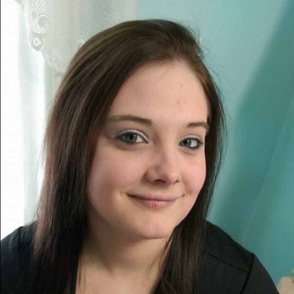 Meet your Posher, Casey